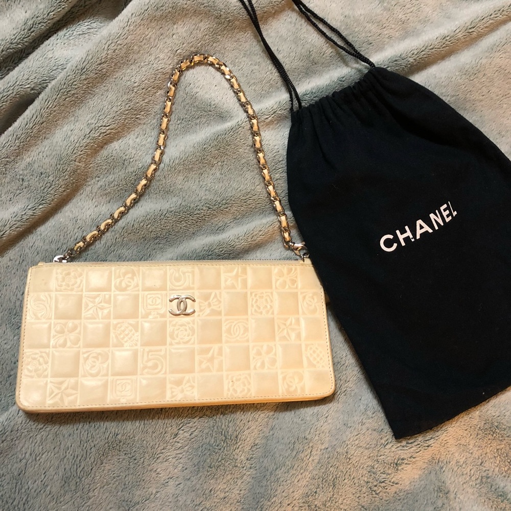 Authentic Chanel classic clutch bag - Picture 6 of 8